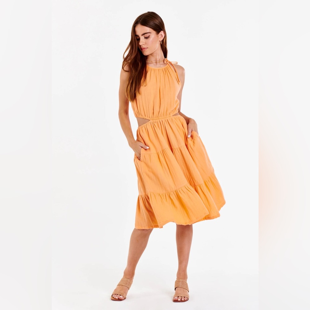 NWT 100% cotton tiered sundress boutique dress - adjustable straps side cut outs